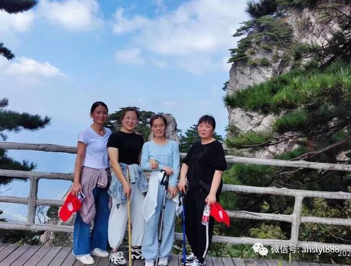 安(ān)徽深藍醫(yī)療旅行活動走起,深藍醫(yī)療,深藍young,深藍風采,深藍 安(ān)徽深藍醫(yī)療旅行活動走起,深藍醫(yī)療,深藍young,深藍風采,深藍