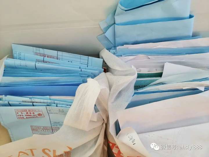 辦(bàn)公(gōng)室一隅的設計藍圖 辦(bàn)公(gōng)室一隅的設計藍圖